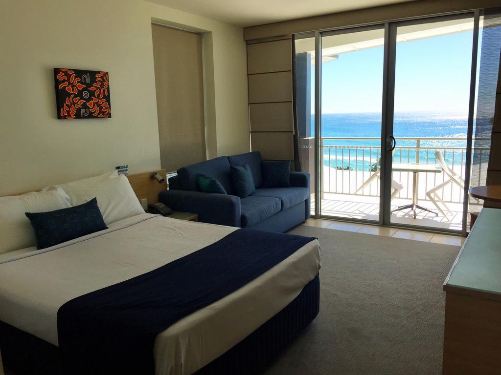 Stradbroke Island Beach Hotel 포인트 룩아웃 객실 사진